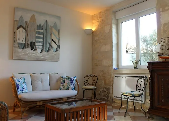 Maison En Impasse A Saint-pierre-d'oleron, 6 Personnes, Proche Commerces - Fr-1-246a-83 *